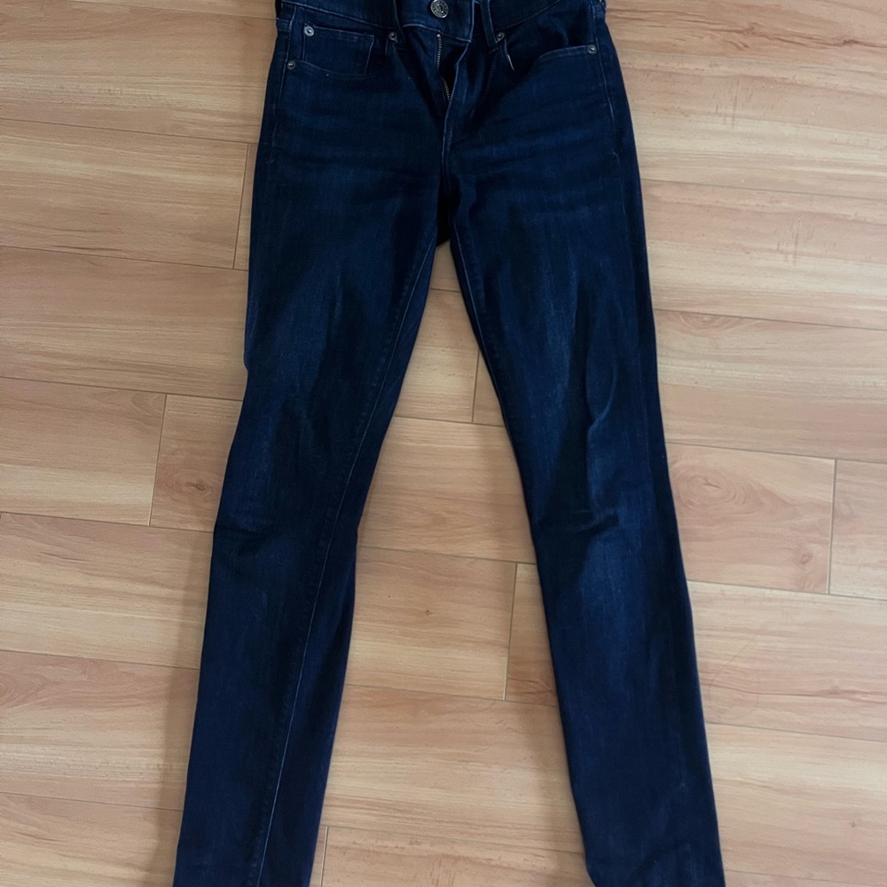 Express Dark Wash Mid-Rise Straight Jean.